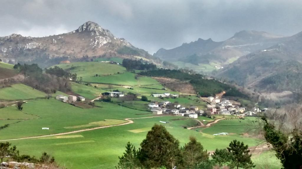 منزل الضيف Casa Ria De نافيا المظهر الخارجي الصورة